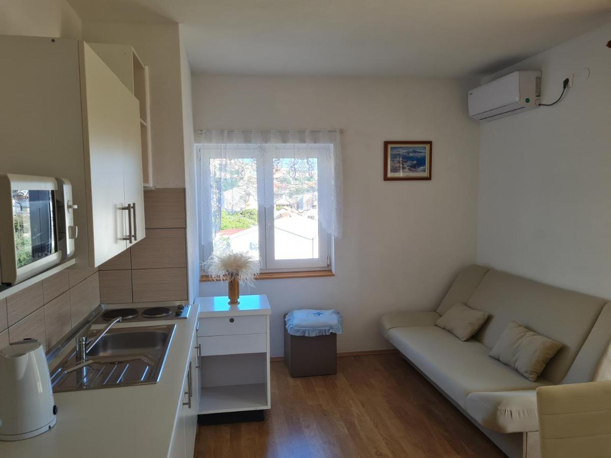 Apartments Zakarija Novalja Bagian luar foto