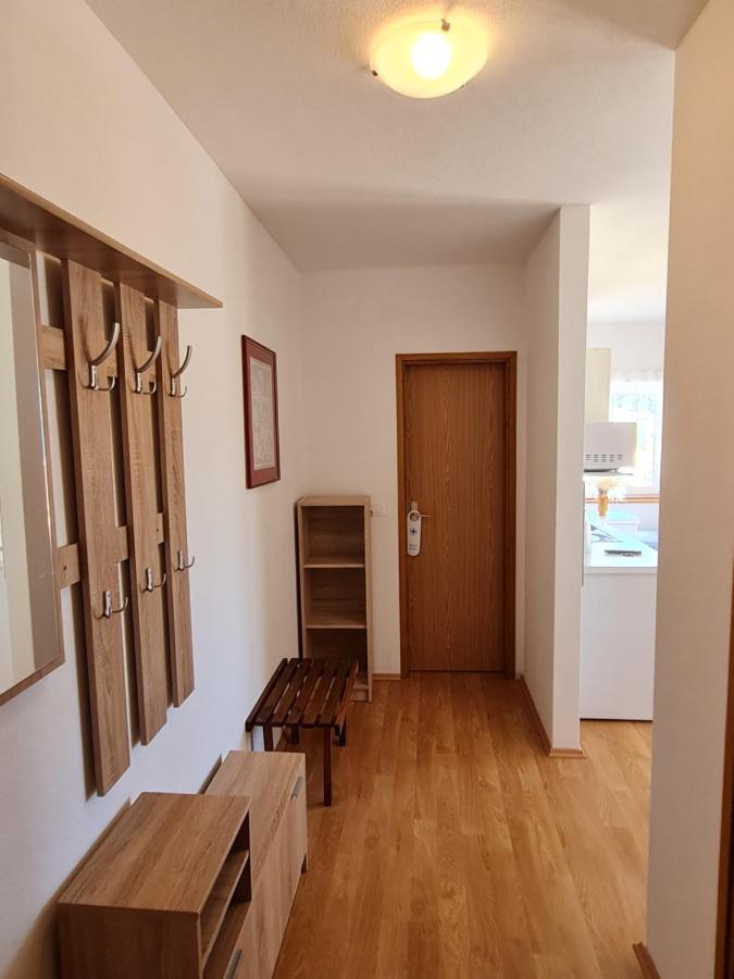 Apartments Zakarija Novalja Bagian luar foto