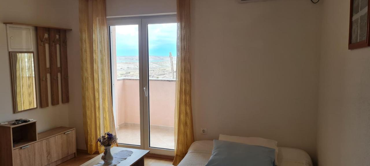 Apartments Zakarija Novalja Bagian luar foto