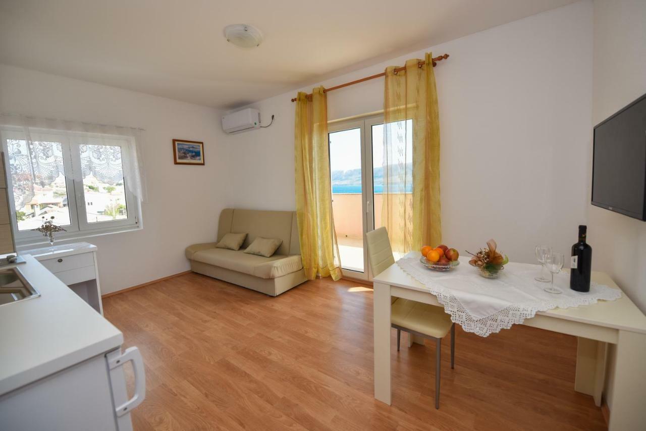 Apartments Zakarija Novalja Bagian luar foto